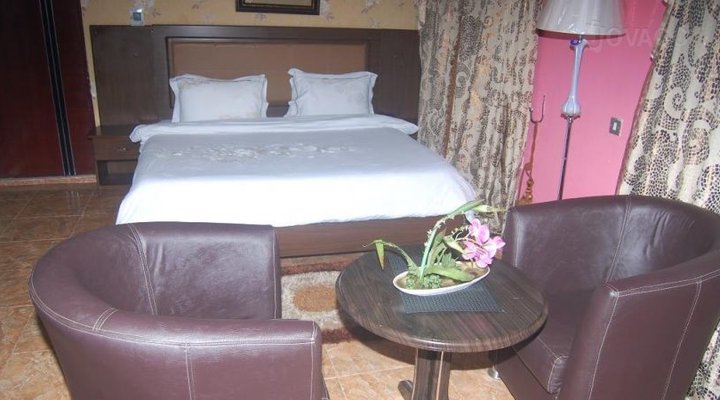 Daktad Suites And Event Centre