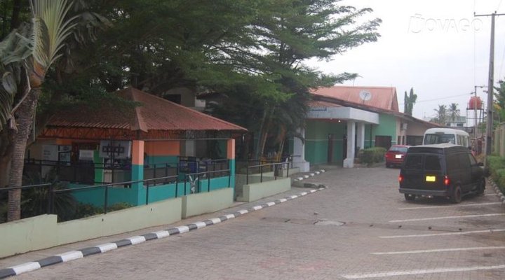 Moringa Suites