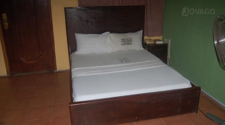 Moringa Suites