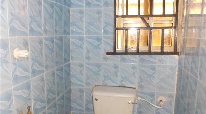 Mukas Royal Hotel and Suite