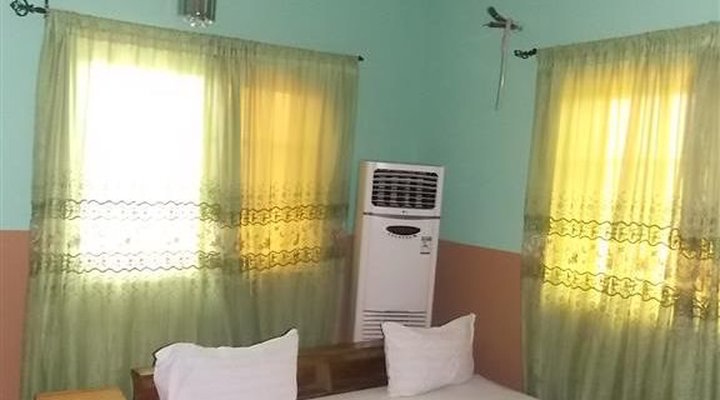 Epitome Hotel & Suites Ltd