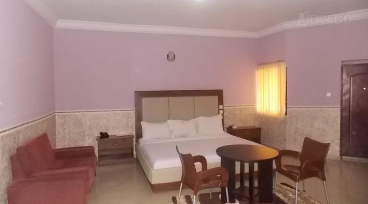 Epitome Hotel & Suites Ltd