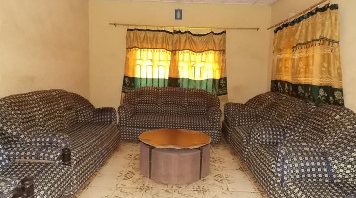Joy Base Hotel Odo-Ado