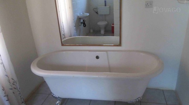 J N Mokgosi Guest House