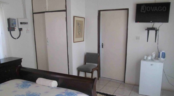 J N Mokgosi Guest House