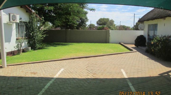 J N Mokgosi Guest House