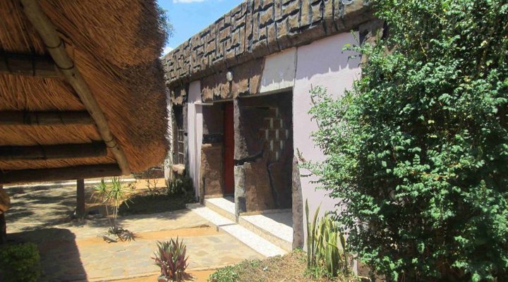 Isabel Guest Suites & Tours