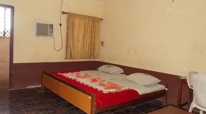 Christian Guest House & Restaurant