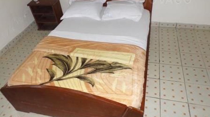 Hotel Ebouboua