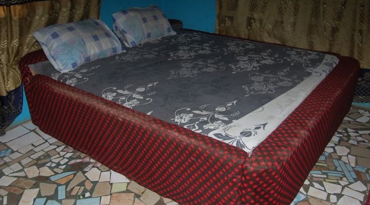 Coconut Groove Guest House