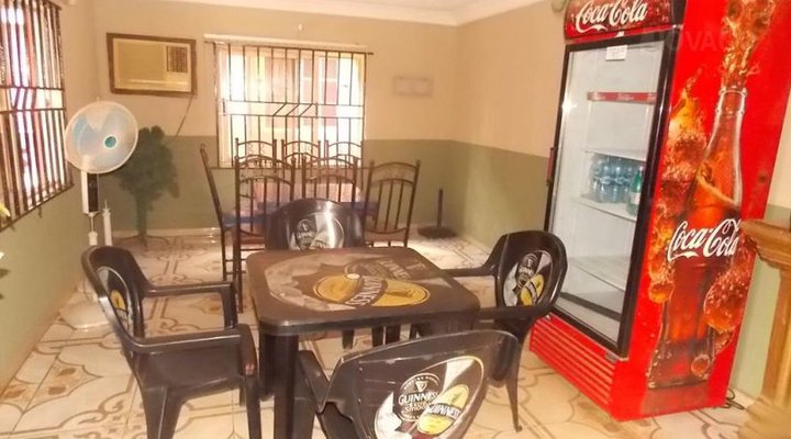 Bee Bee Magnificent Hotel