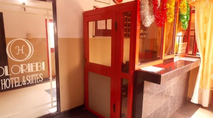 Oloriebi Hotel & Suites