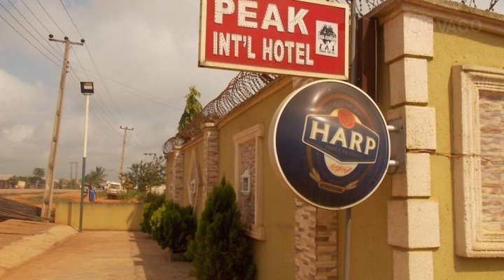 Peak International Hotel