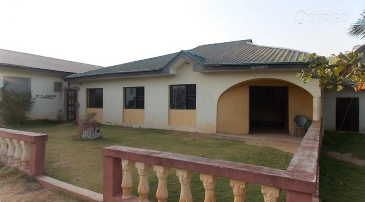 Johnson Palace Hotel