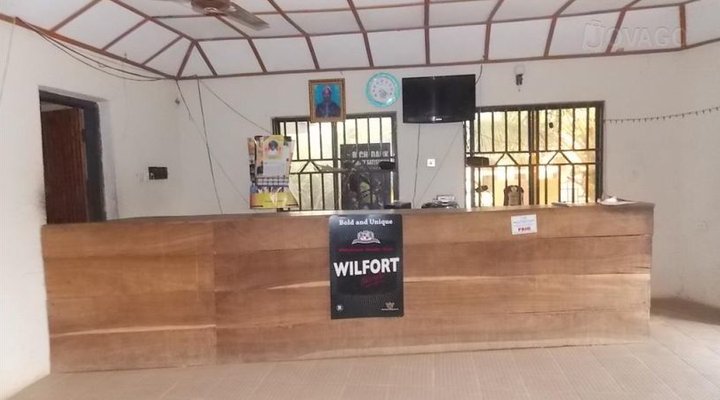 Johnson Palace Hotel