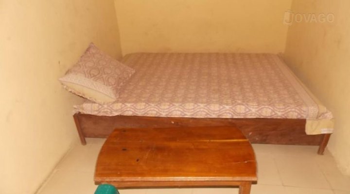 Johnson Palace Hotel