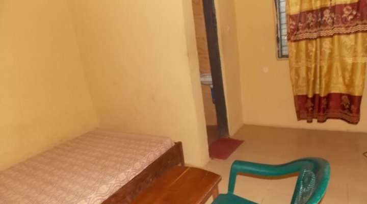 Johnson Palace Hotel