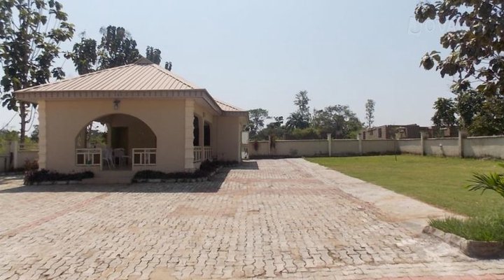 Nelson Suites & Hotels