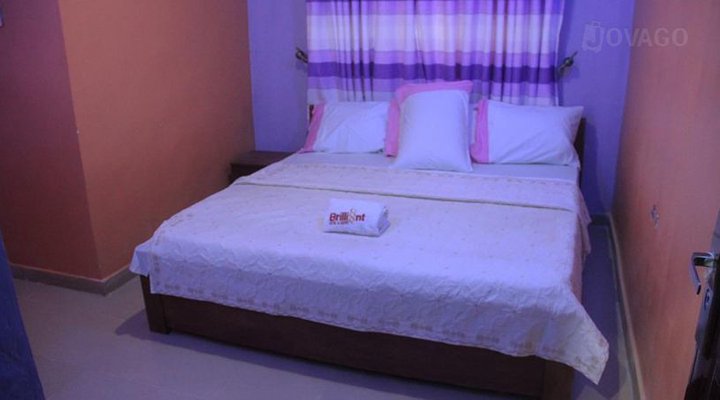 Brilliant Hotel and Suites