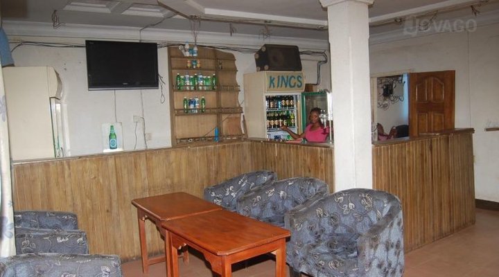 Kings Avenue Hotel