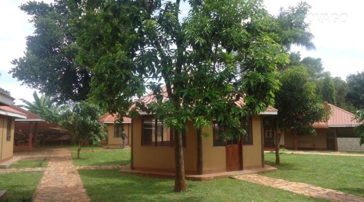Jinja Safari Camp