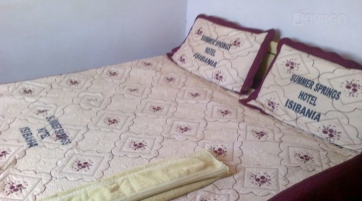 Summer Springs Hotel