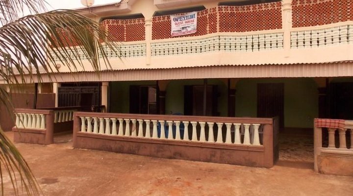 Opeyemi Guest House