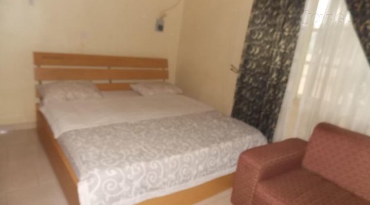 Most Royale Hotel & Suite