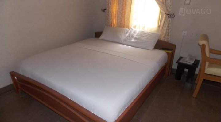 Shekinah Place Hotel