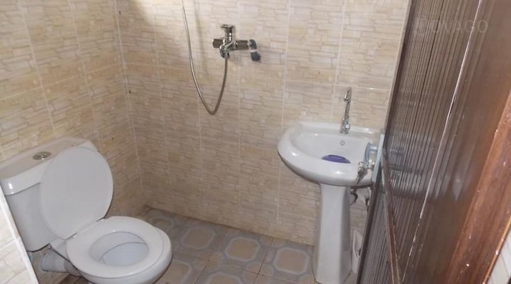 Emant Palace Guest House