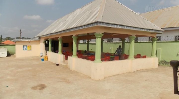 Emant Palace Guest House