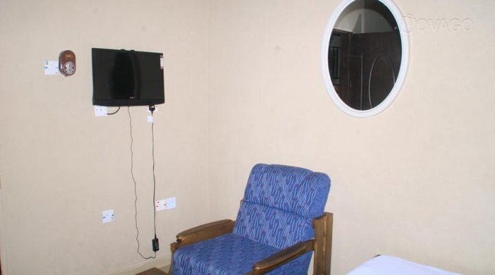 Garrett Hotel