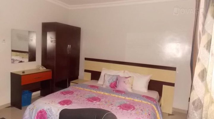 Rao International Hotel and Suites