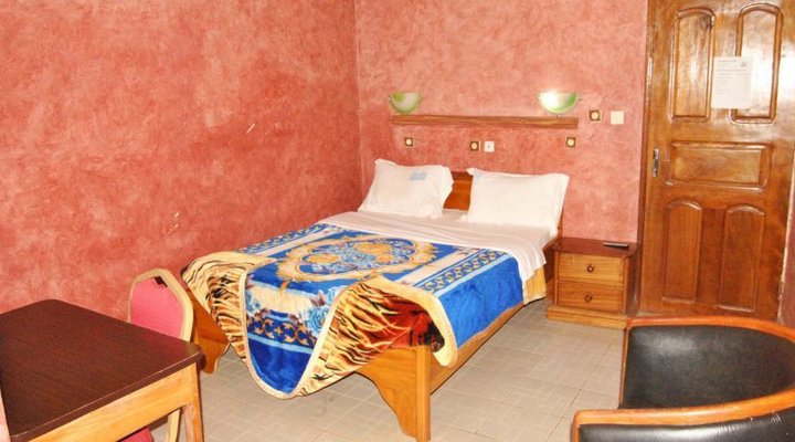 Luminous Plaza Hotel