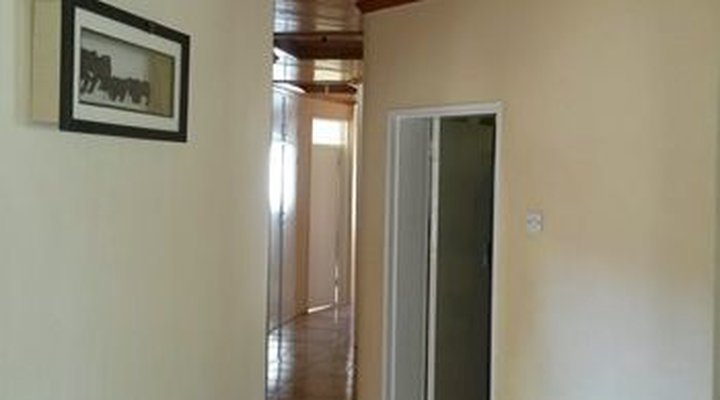 Ingwe Place Guest House