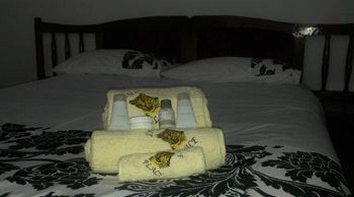 Ingwe Place Guest House