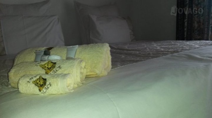 Ingwe Place Guest House
