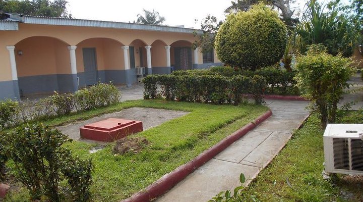 Hotel La Reference d'OYO