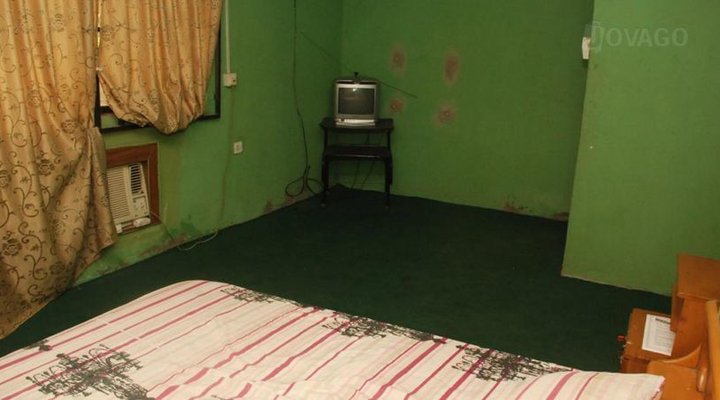 Rhodadoo Suites Welfare Quarters