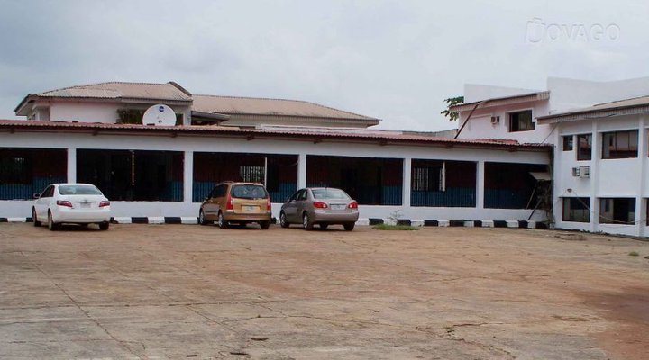 Lotus White House Hotel, Events & Conference Centre