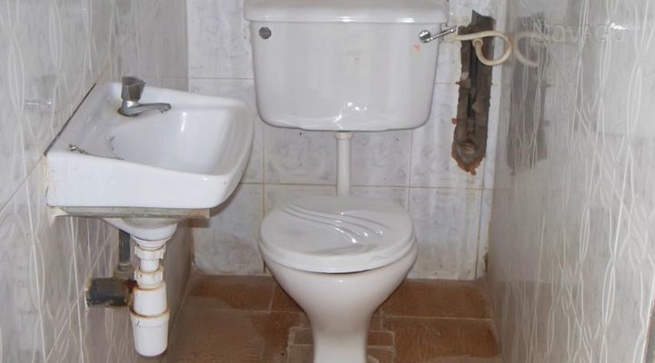 Lotus White House Hotel, Events & Conference Centre