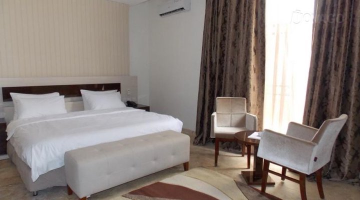 Full Moon Hotel Ltd
