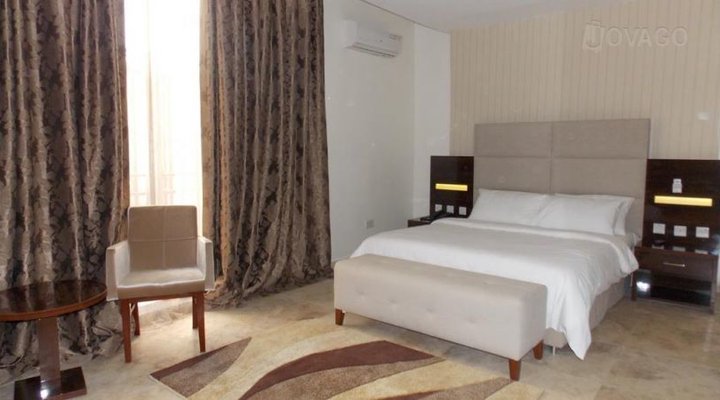 Full Moon Hotel Ltd