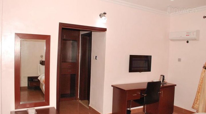 Silk Suites