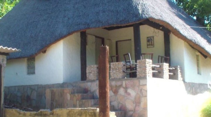 Tino's Guest House