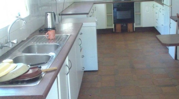 Tino's Guest House