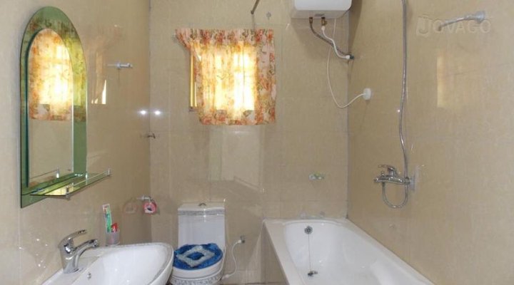 Ladida Continetal Hotel And Suites