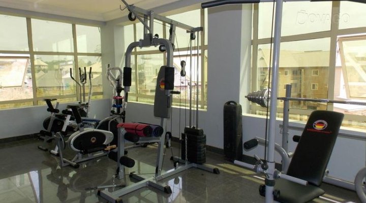 Ladida Continetal Hotel And Suites