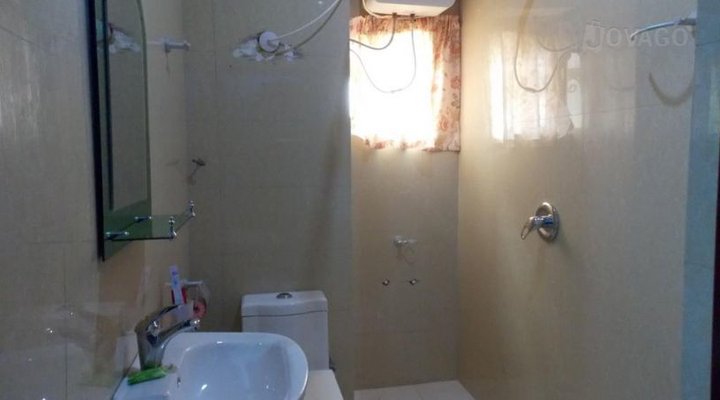 Ladida Continetal Hotel And Suites