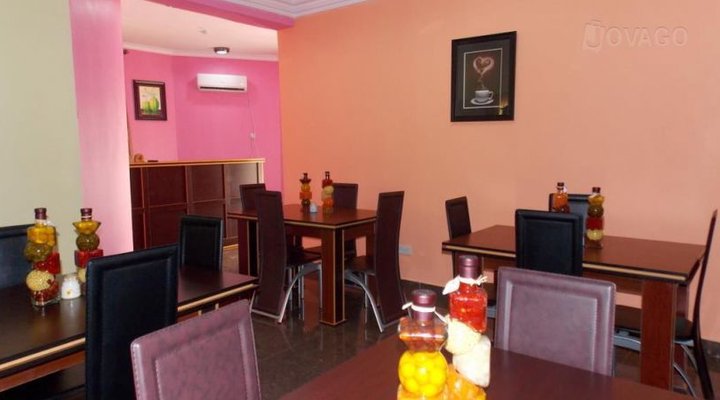 Ladida Continetal Hotel And Suites